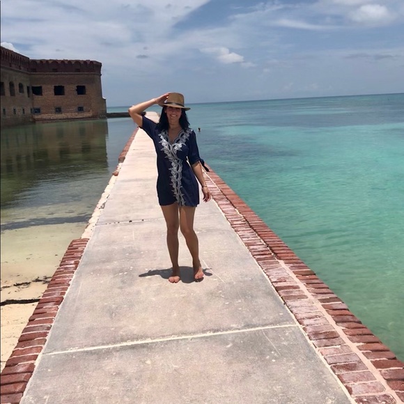 Meet your Posher, Alexandra - Picture 3 of 3